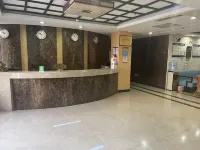 Harqin Zuoyi Lizhou Hotel