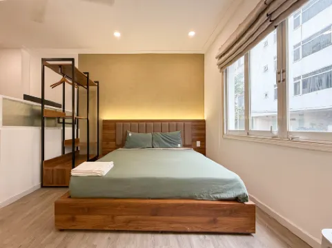 Hoang Long Son 2 Отели рядом с достопримечательностью «Phap Viện Minh Dang Quang»