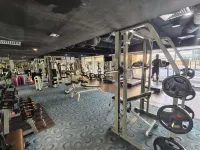 South China Sea Place Suites by Kinabina Homestay - ジム