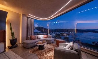 DALI JOY LUCK QINGSHI  HILLSIDE LAKEVIEW RESORT HOTEL