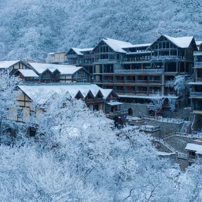 九如山諾漫堡生活情境民宿 九如山休閒旅遊度假區附近的飯店