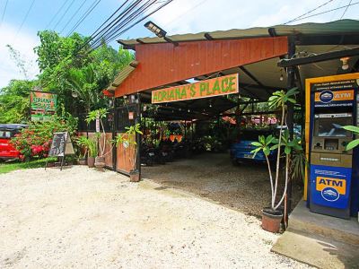 ADRIANAS PLACE TROPICAL GUESTHOUSE