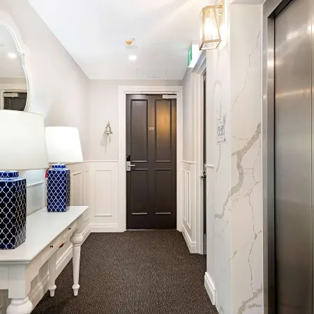 The Hamptons Apartments St Kilda