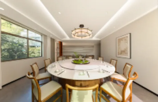 Fengji Xuanbi Banshan Homestay (Luofu Mountain Scenic Area Dadong Xuanbi Lake)