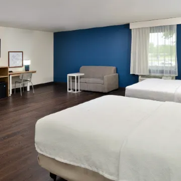 Spark by Hilton Dallas Medical District Love Field Отели рядом с Аэропорт Лав-Филд