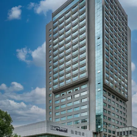 EZ Boomtel Yiyi Courtyard Hotel (Ningbo Old Bund Tianyi Square Store)