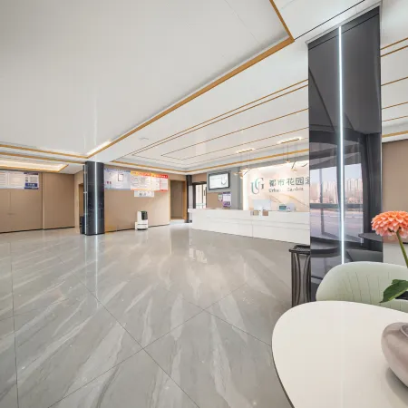Buckingham Smart Hotel (Xintai Bus Terminal)