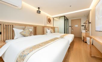 Zhuoyu Hotel (Suzhou Guanqian Street Pingjiang Street)