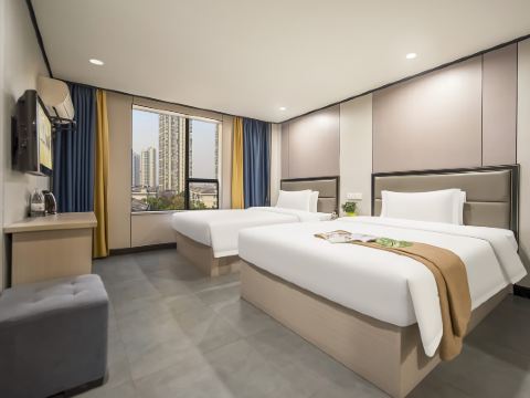 Huaihua Meijun Shang Hotel (Railway Station Branch)