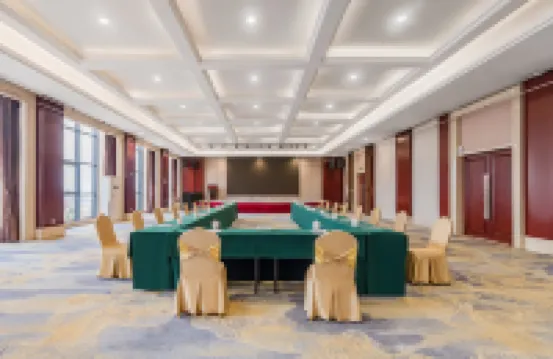 保定興芮商務酒店