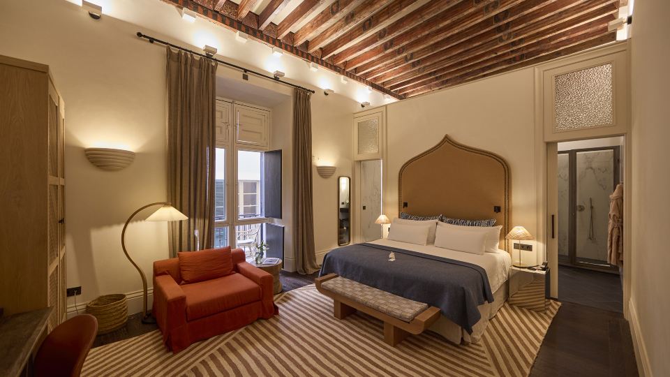 Puro Grand Hotel