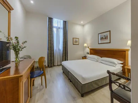 Hotel Diplomatic