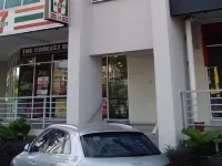 Straits Garden Suite Penang Hotels in Jelutong