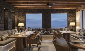 NĒRO Boutique Hotel