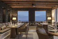 NĒRO Boutique Hotel