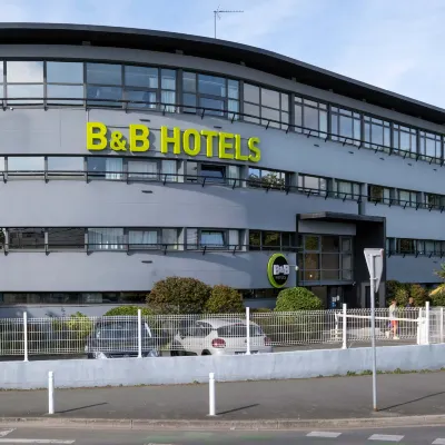 B&B Hotel la Rochelle Centre les Minimes Hotels near Musees des Automates