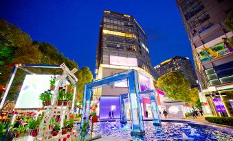 Four Points by Sheraton Shanghai Daning