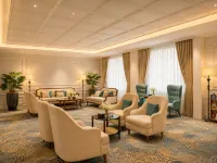 Happy Life Grand Hotel & Sky Bar - Family