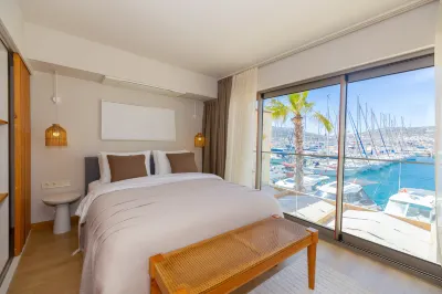 Oasis Houses Hotels in 