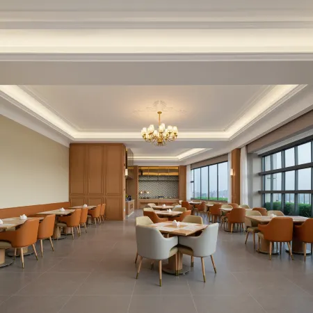 Vienna Hotel (Shangrao City Center Square Wanli Times)