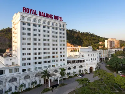 Royal Halong Hotel โรงแรมใกล้ไบ๋ไชว