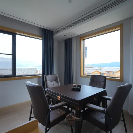 Lugu Lake Qingchen Holiday Hotel