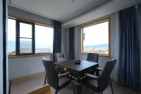 Lugu Lake Qingchen Holiday Hotel