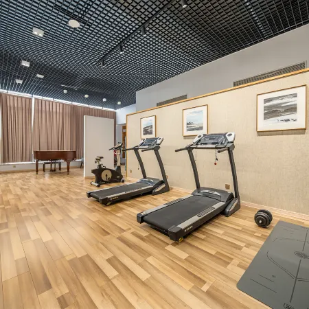 Baihai Holiday Inn