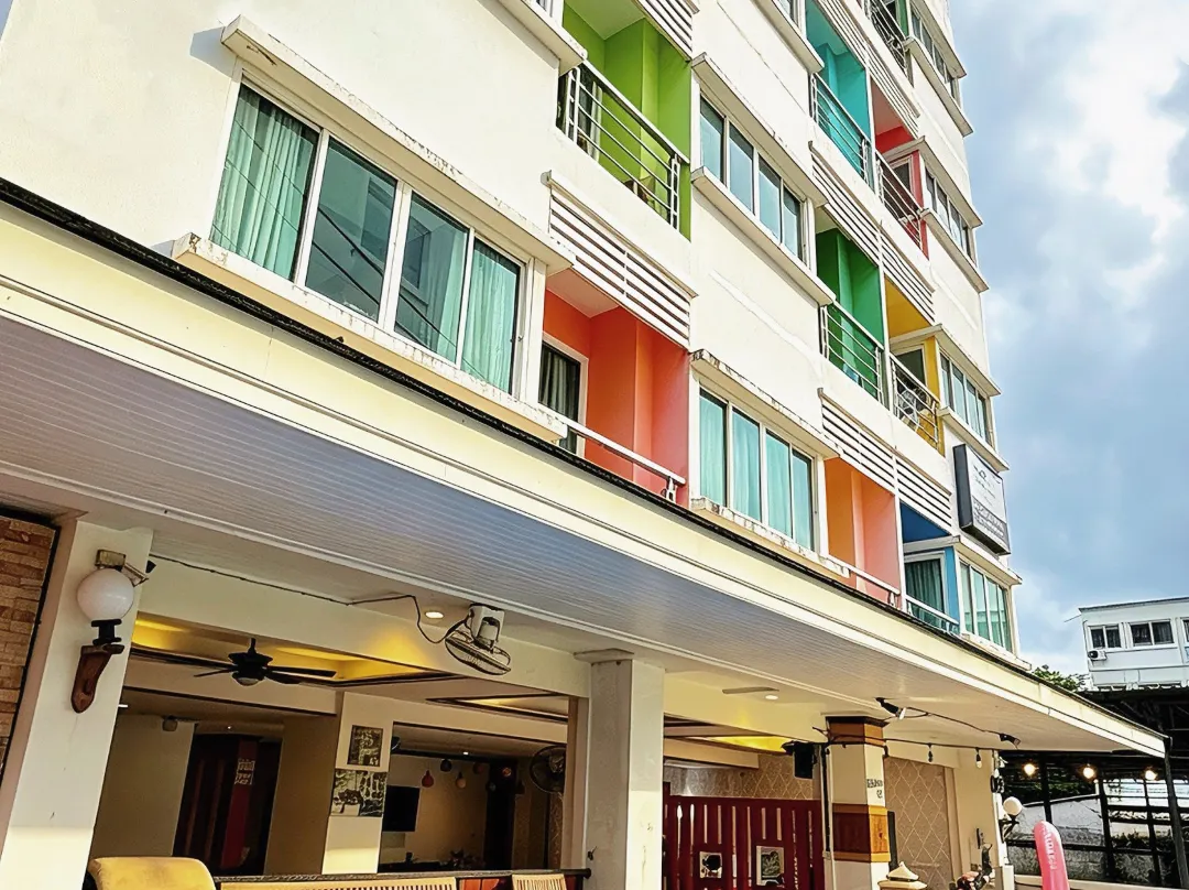 Decare Hotel Patong Weekly Promotion - Patong Beach