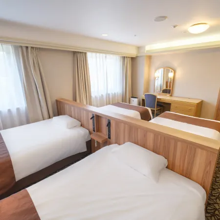 Hiyori Hotel Matsuyama Отели рядом с достопримечательностью «Храм Исите-дзи»