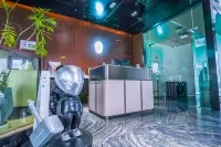 Leishen E-Sports Hotel (Jiujiang Lianxi District Railway Station) - 2성급