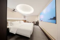 Shantou MixC | Cloudview Cottage Light Residence (Longyan South Road Food Street Branch)