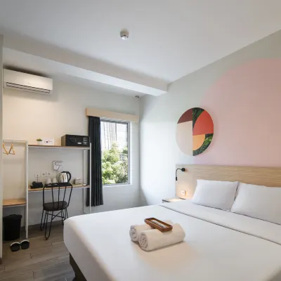 Cove Limora Hotels near GBI Hotel HARRIS Gbi Sukawarna