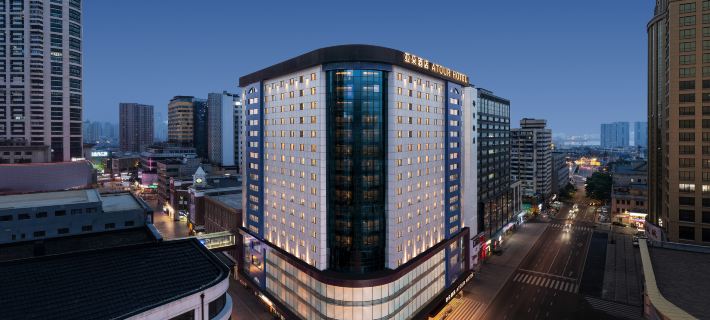 Dalian Zhongshan Public Square Russian Style Street Atour Hotel Hoteles en Dalian