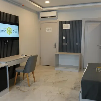 SESSE OTEL 杜杜鲁附近的飯店
