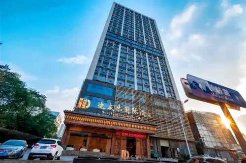 Devel International Hotel - Airport Shuttle