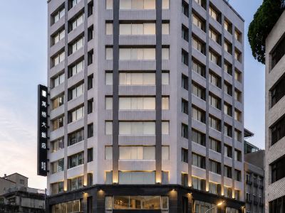 Elence Hotel