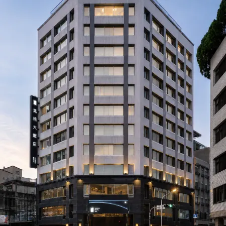 Elence Hotel