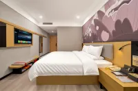 Shankee Hotel (Luohe International Food City Trading Exhibition Center) Hotels in Luohe