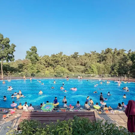 Donghai Forest Hot Spring Resort