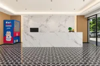 Mumianwan Audio-visual Apartment (Shenzhen Futian Fuhua Road) - 2-Star