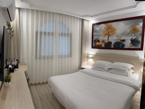 7 Days Hotel (Jingdezhen Ceramic University Xianghu Campus) - parking