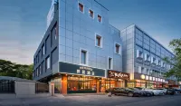 The Humble Hotel Hotels near Beijing Union University Beiyuan Campus