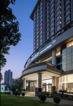 IntercityHotel Shenzhen Futian Huanggang Отели рядом с достопримечательностью «Shenzhen Polytechnic OCT Campus»