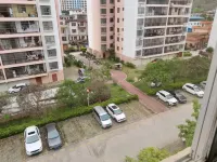 Debao Hongshanyuan Hotel