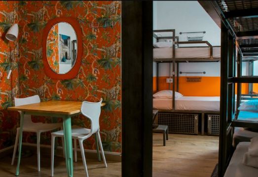 오스텔로 벨로 대표 이미지