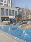 Jinmai Hotel (Xinxiang Municipal Government High-speed Railway East Station) - Romantic