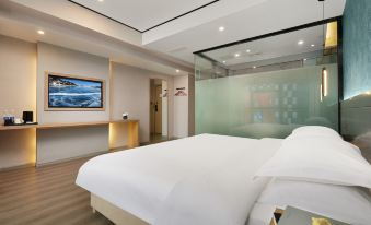 Hanyi Hotel (Lijiang Century Center)