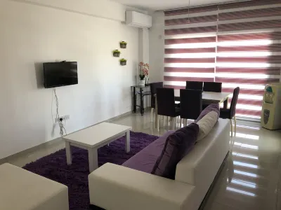 Three Bedroom Apt, Central Location, spacious Hotels near Kıbrıs Herbaryum ve Doğa Tarihi Müzesi