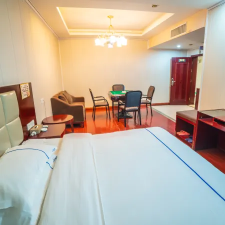 Xingren Tianli Hotel